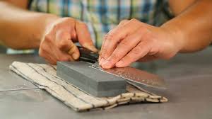Professional Knife Sharpening